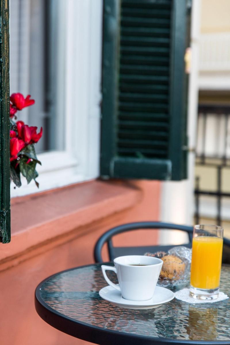 Old Town Inn Кавала Экстерьер фото